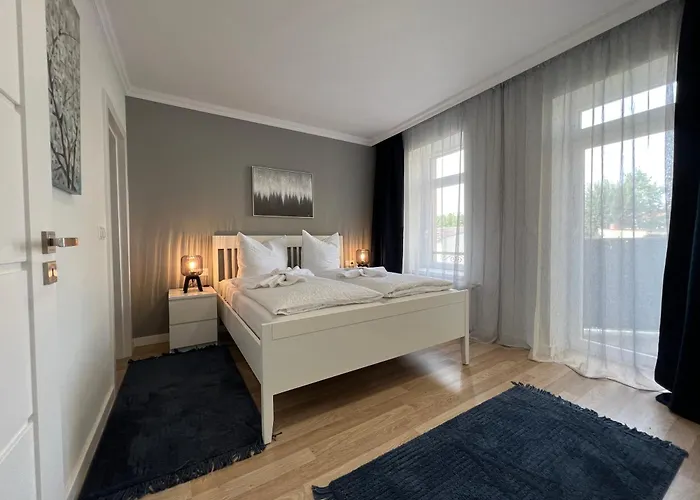 Dreamzzz 130m2 Designerwohnung Mit 2 Baedern Гера